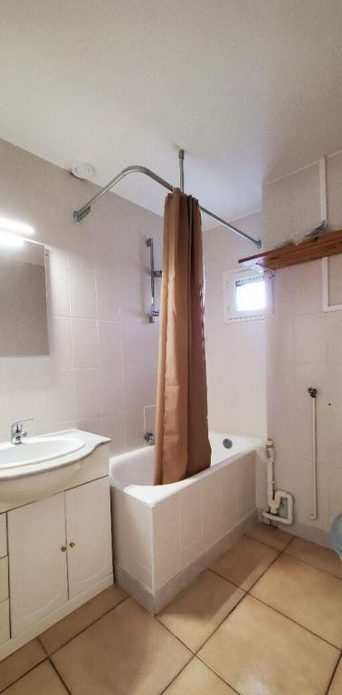 
                                                Location
                                                 Nantes, T2 de 45 m² mansardé poutres apparentes