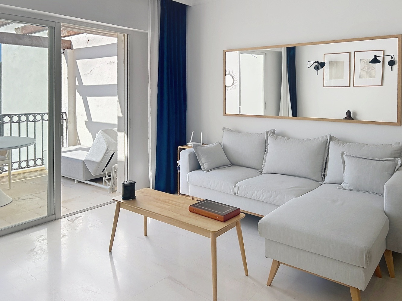 
                                                Vente
                                                 New Golden Mile – Élégant penthouse avec vue