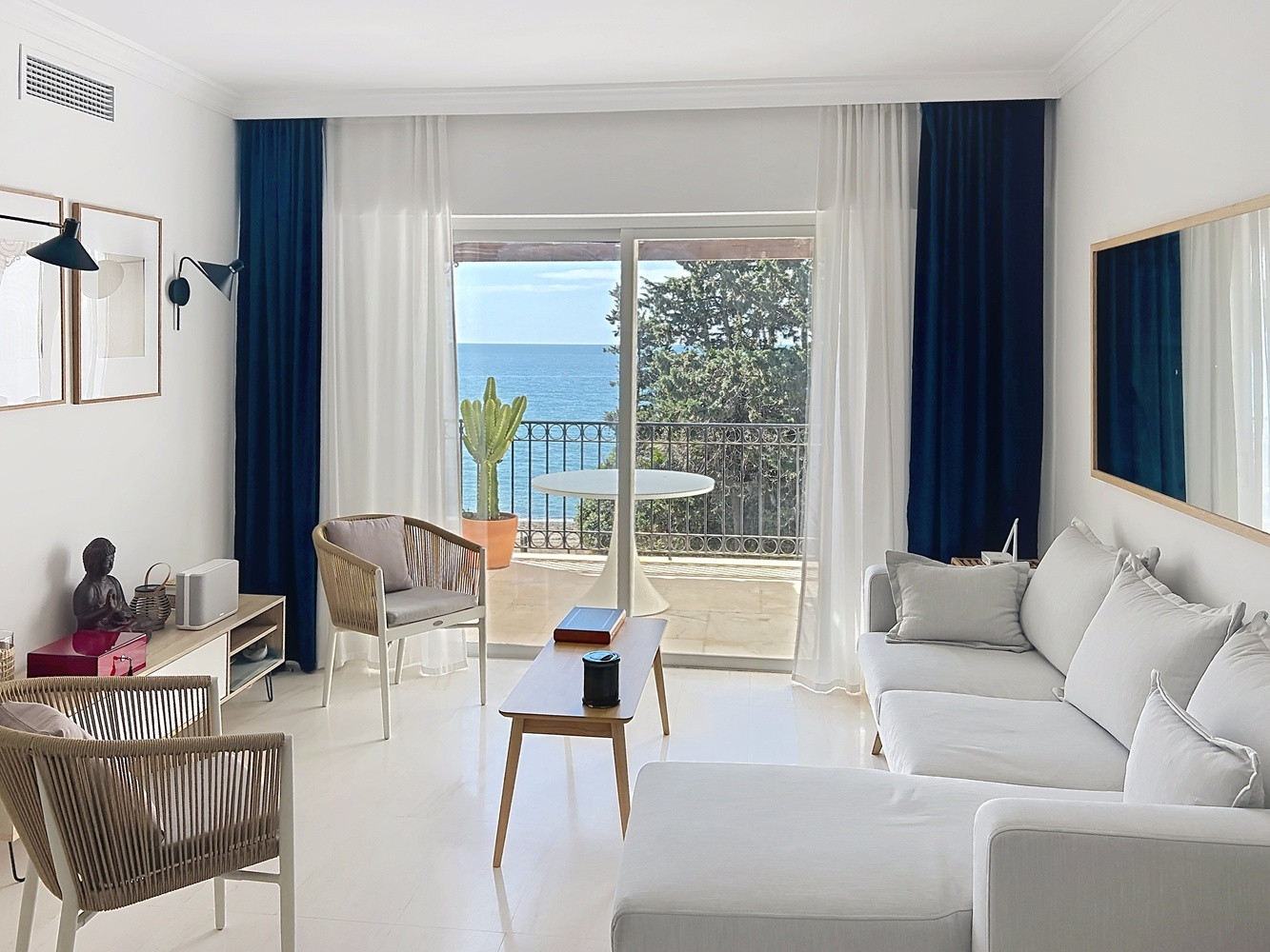 
                                                Vente
                                                 New Golden Mile – Élégant penthouse avec vue