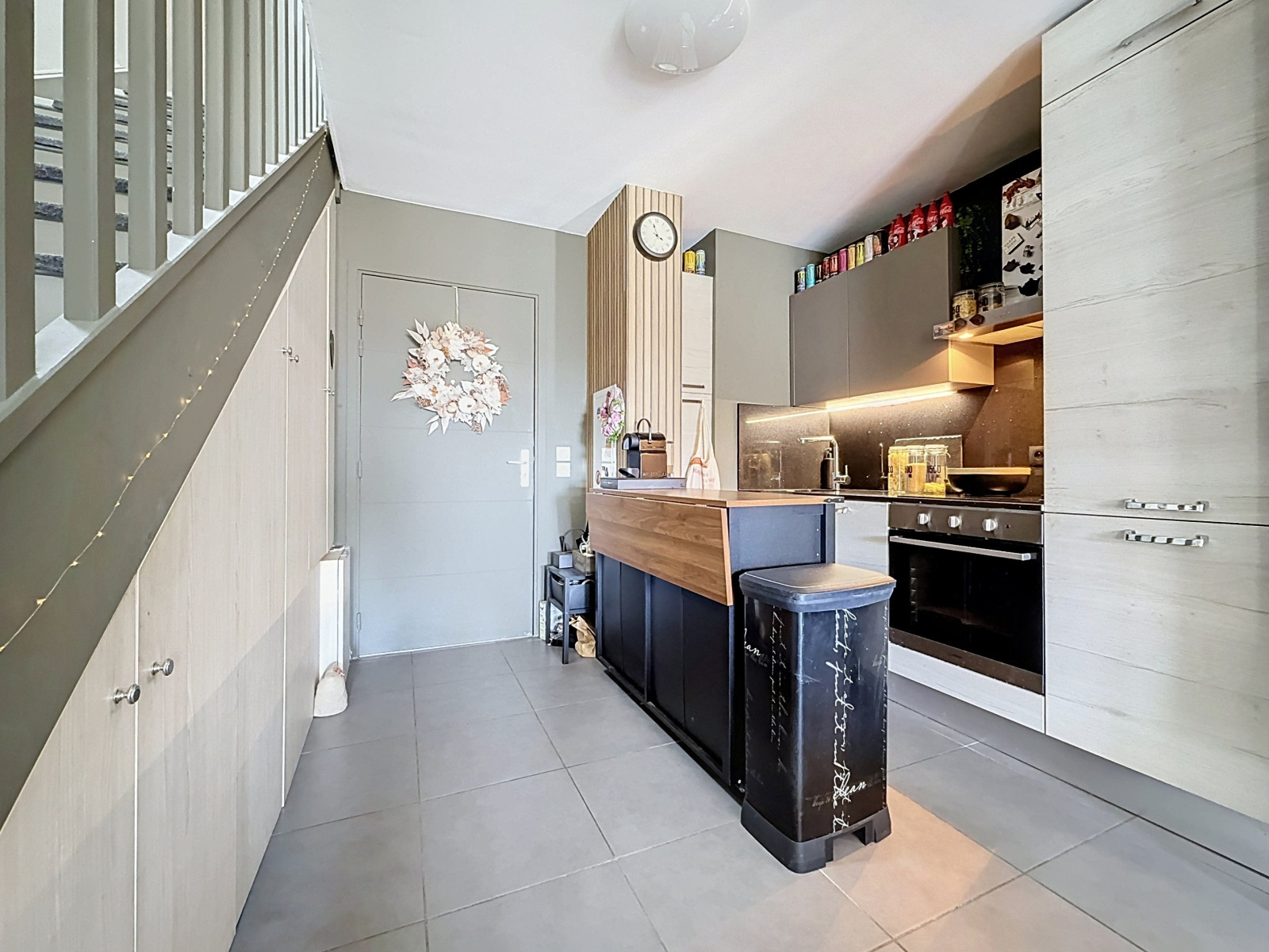 
                                                Vente
                                                 Nice - Appartement 3 pièces – Dernier étage avec terrasse proche Hôpital Pasteur