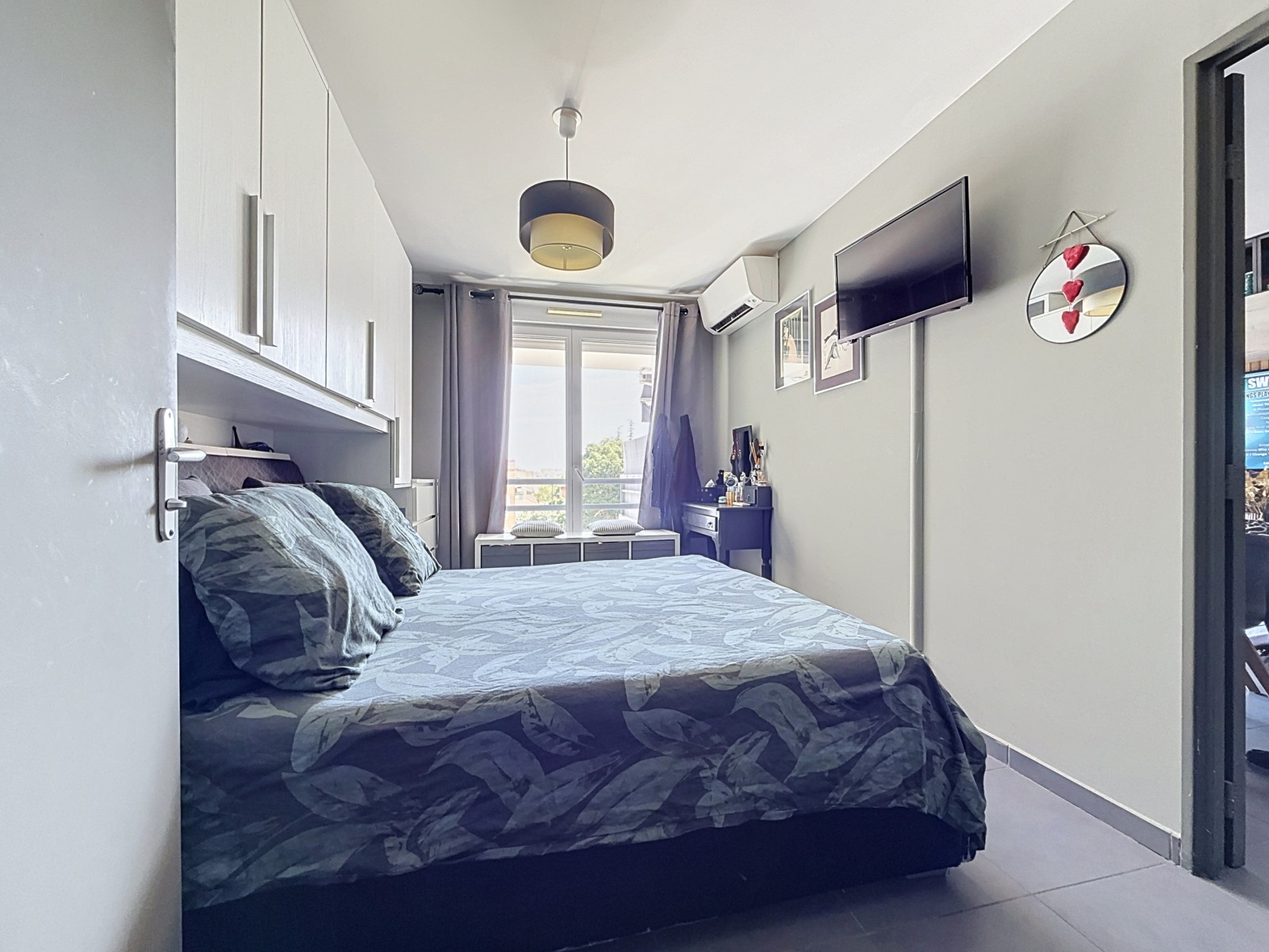
                                                Vente
                                                 Nice - Appartement 3 pièces – Dernier étage avec terrasse proche Hôpital Pasteur