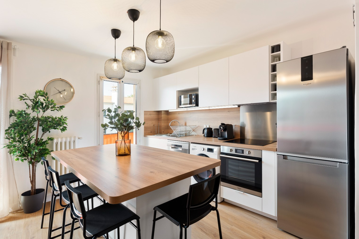 
                                                Colocation
                                                 Référence : 82 Pegurier 4C