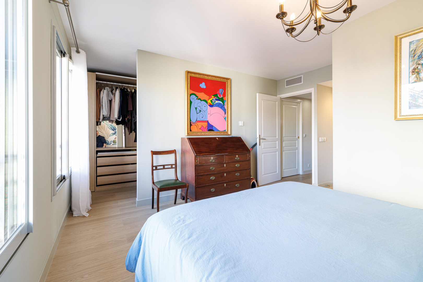 
                                                Vente
                                                 Nice - Carré d’or - Magnifique 3 pièces de 108 m² en dernier étage avec grande terrasse