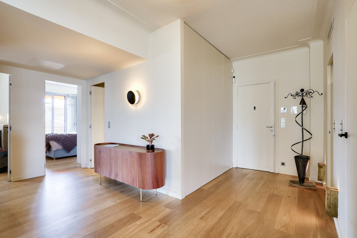 
                                                Vente
                                                 NICE - Carré d’or - Magnifique 4 pièces de 102 m² avec terrasses dans une résidence de caractère