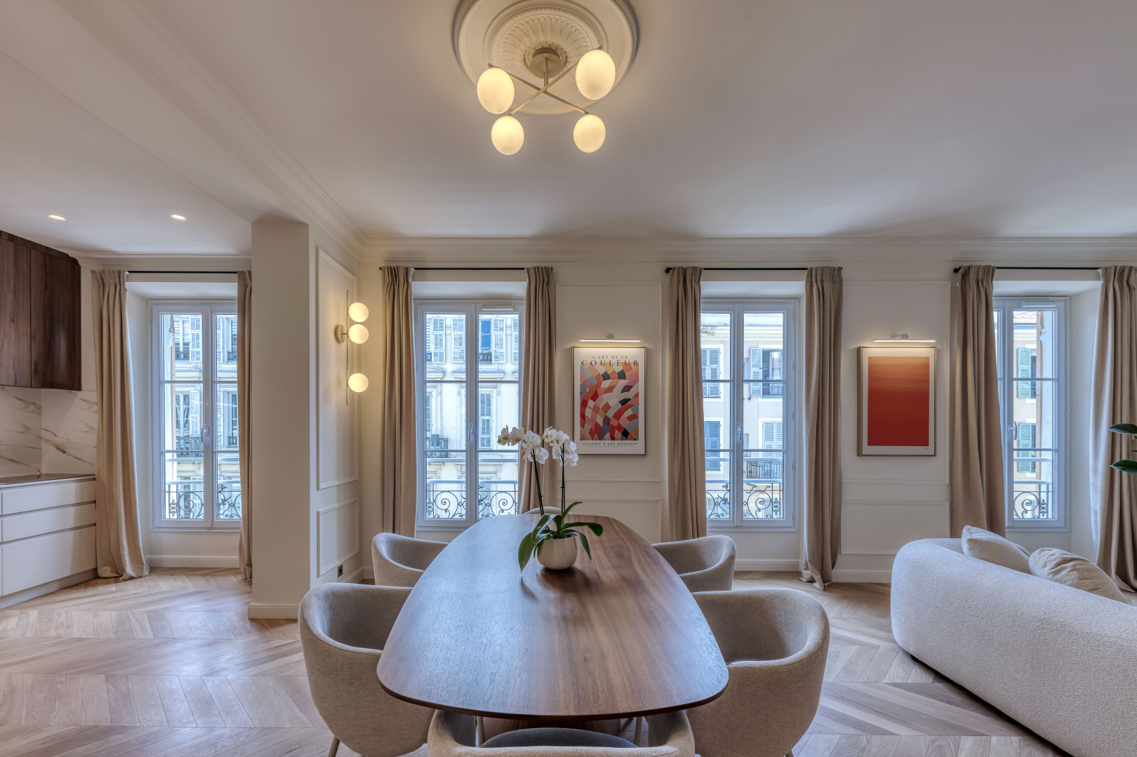 
                                                Vente
                                                 Nice Carré d'Or – Appartement haussmannien d'exception, entièrement rénové