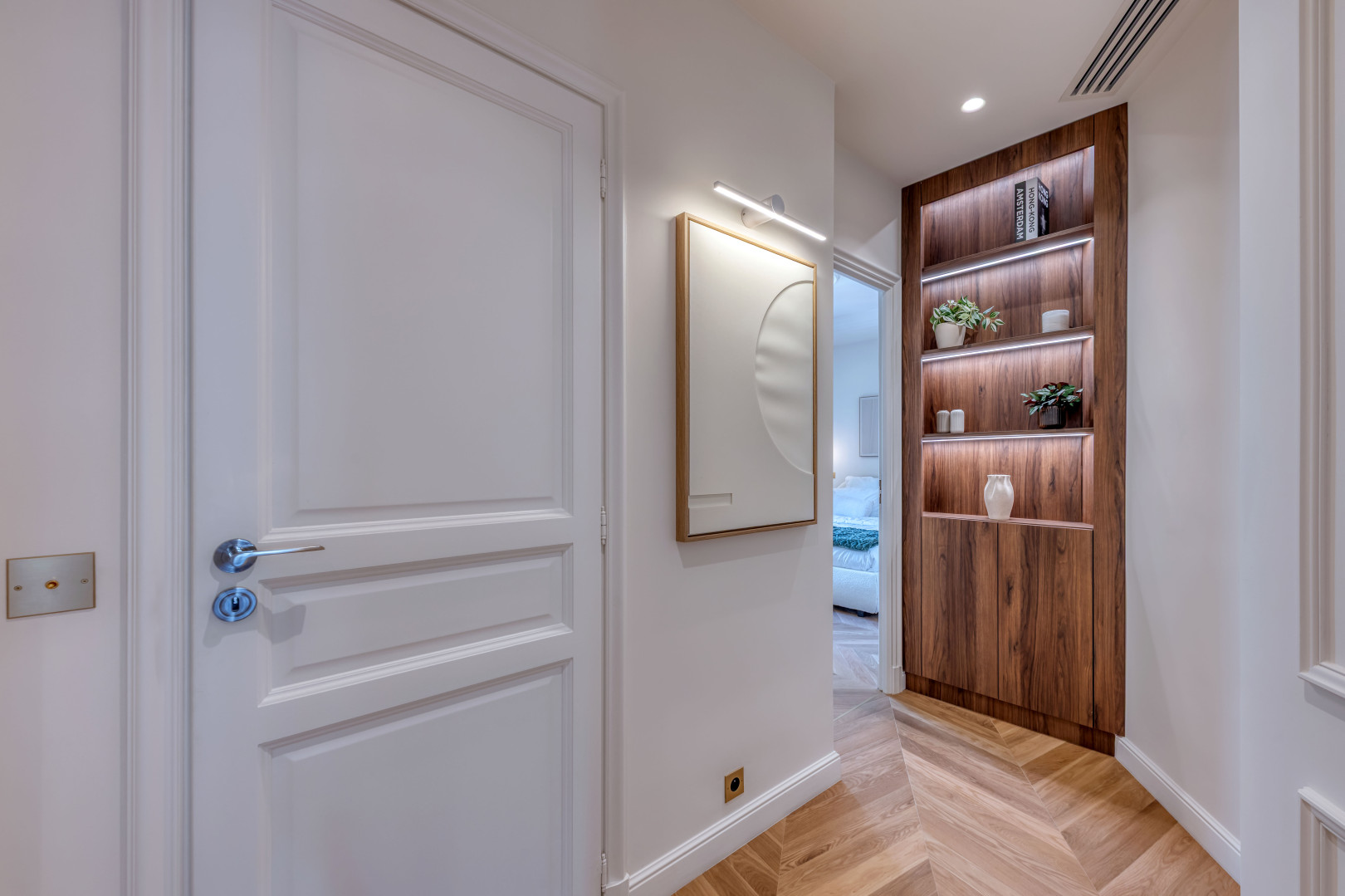 
                                                Vente
                                                 Nice Carré d'Or – Appartement haussmannien d'exception, entièrement rénové