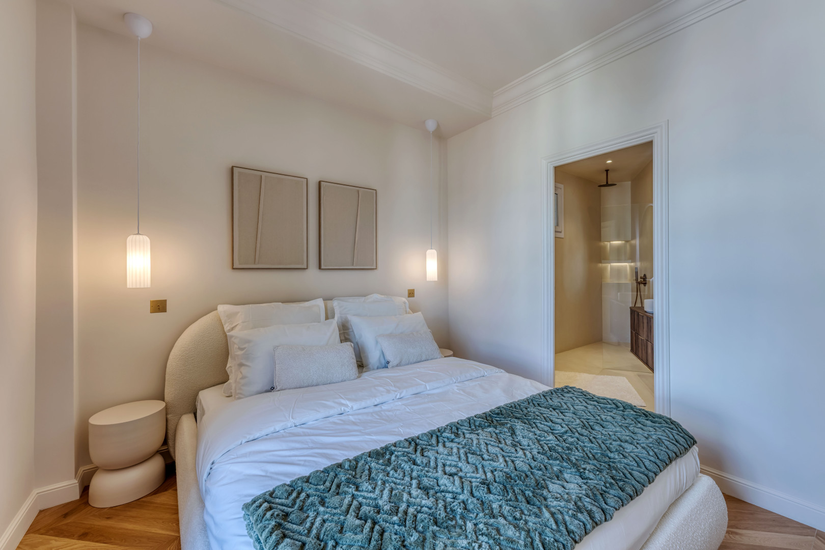 
                                                Vente
                                                 Nice Carré d'Or – Appartement haussmannien d'exception, entièrement rénové