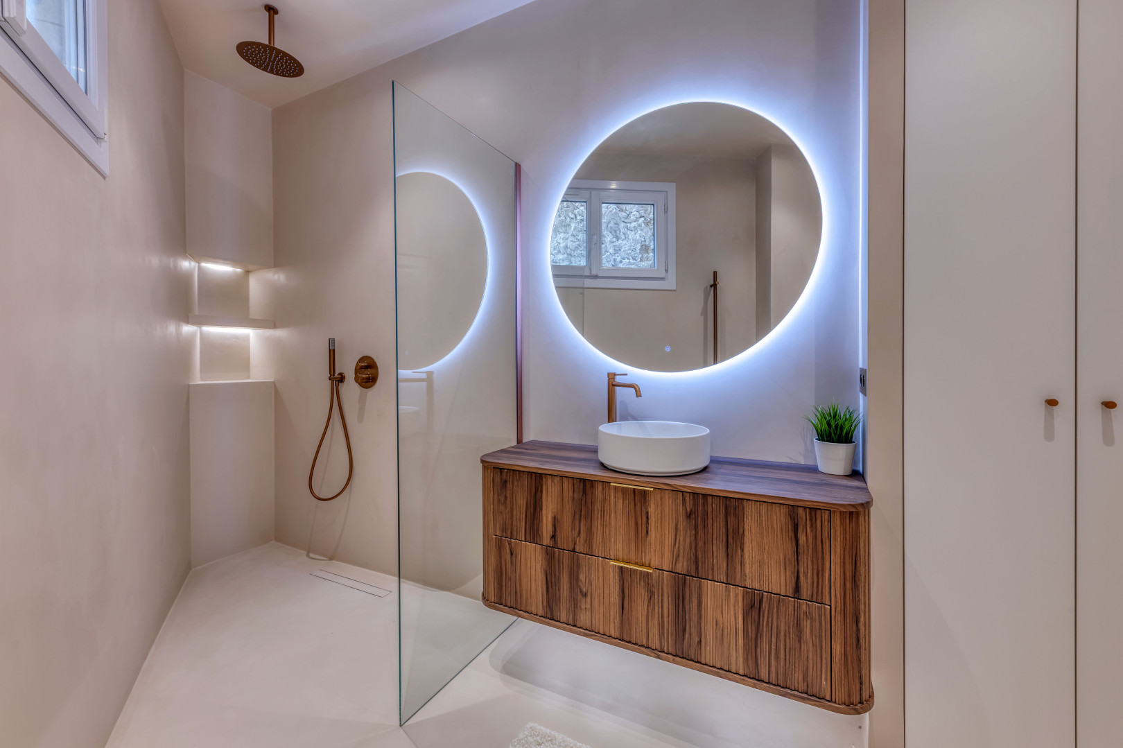 
                                                Vente
                                                 Nice Carré d'Or – Appartement haussmannien d'exception, entièrement rénové