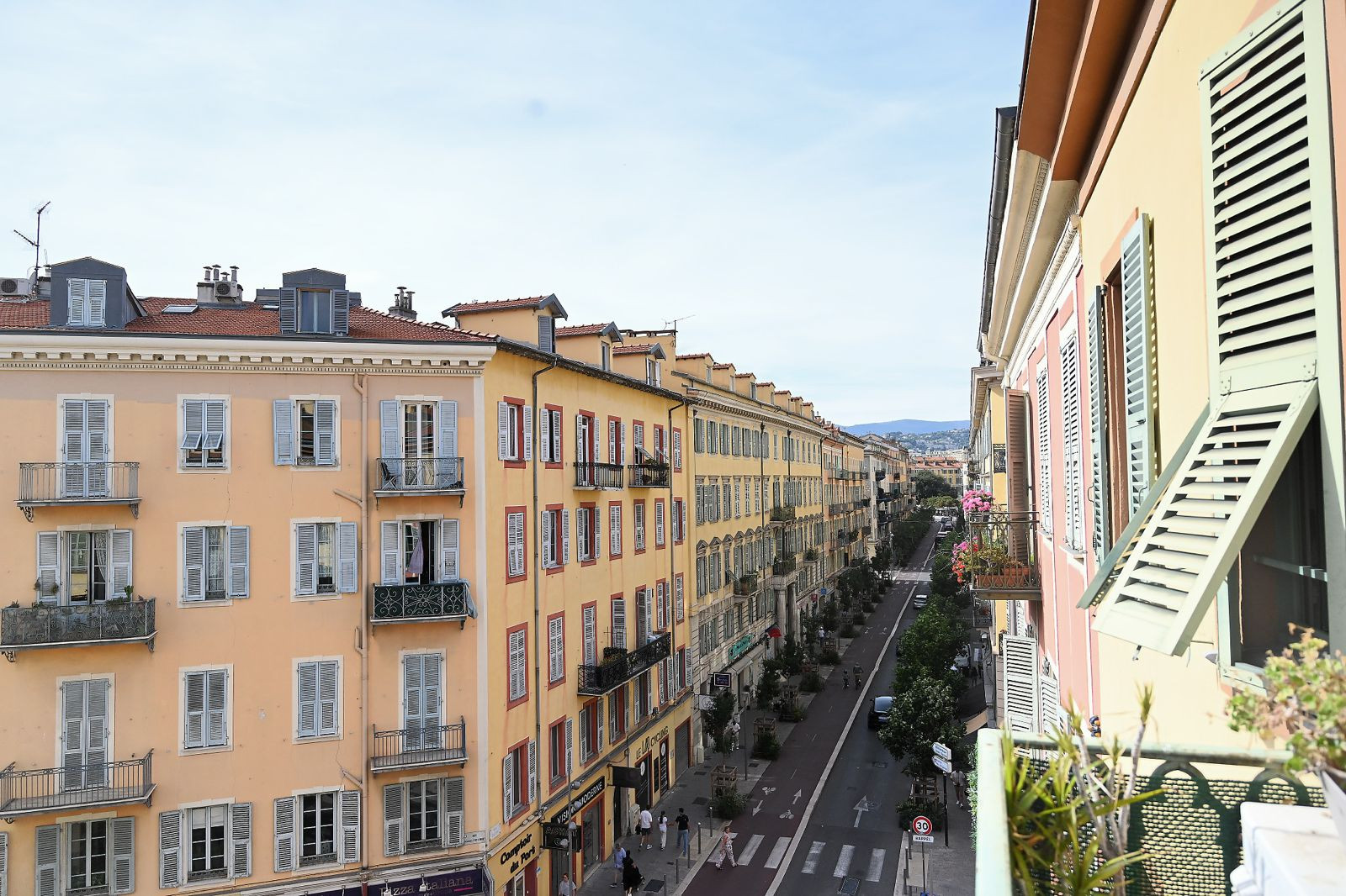 
                                                Vente
                                                 Nice Cassini - Beau 3 pièces 71m2 avec balcon Port