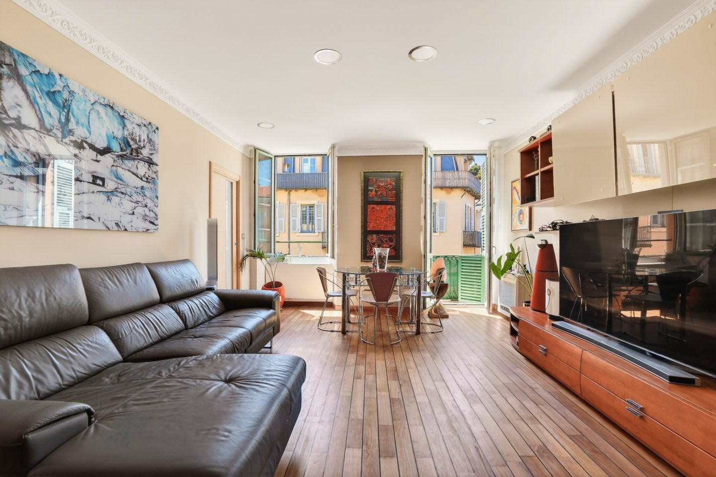 
                                                Vente
                                                 Nice Cassini - Beau 3 pièces 71m2 avec balcon Port