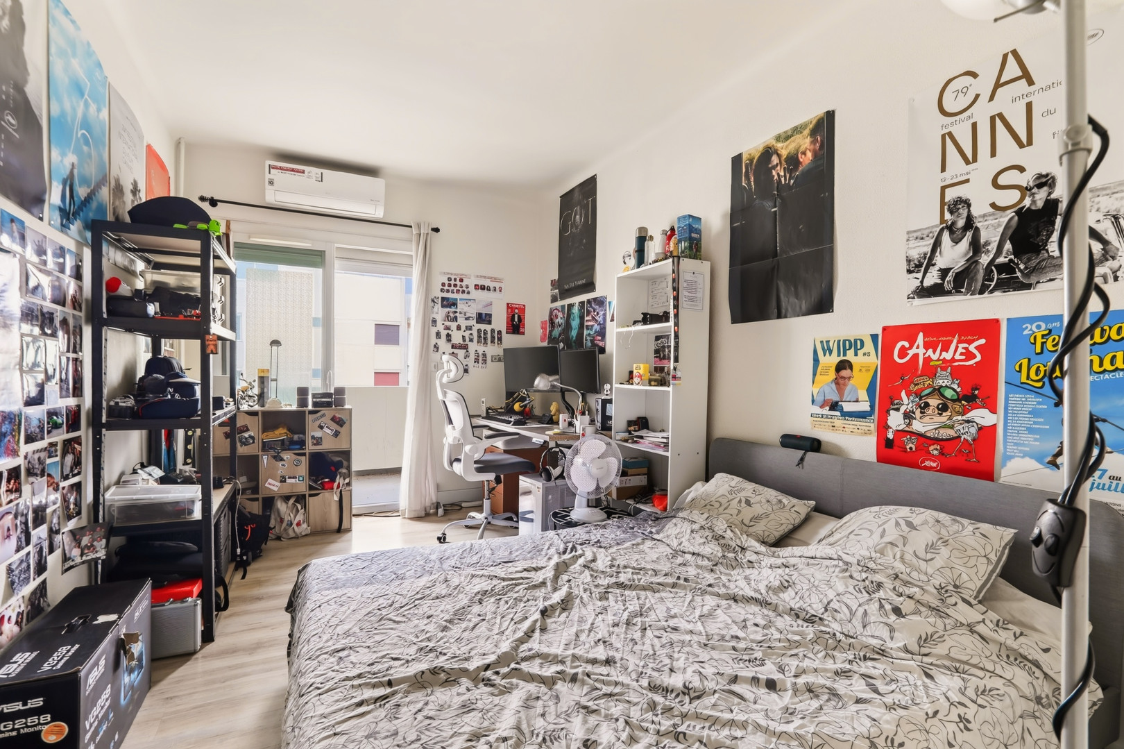 
                                                Vente
                                                 Nice - Caucade -Joli 4 pièces en étage avec terrasse et vue mer