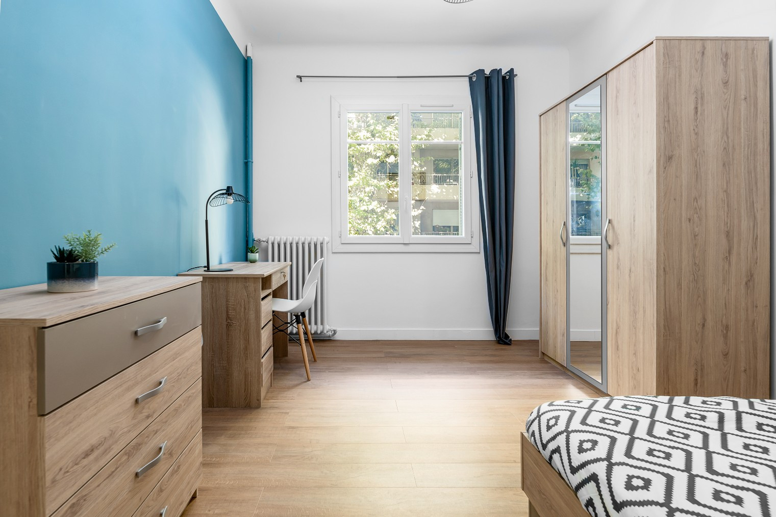 
                                                Colocation
                                                 NICE CENTRE - Chambre climatisée dans colocation A