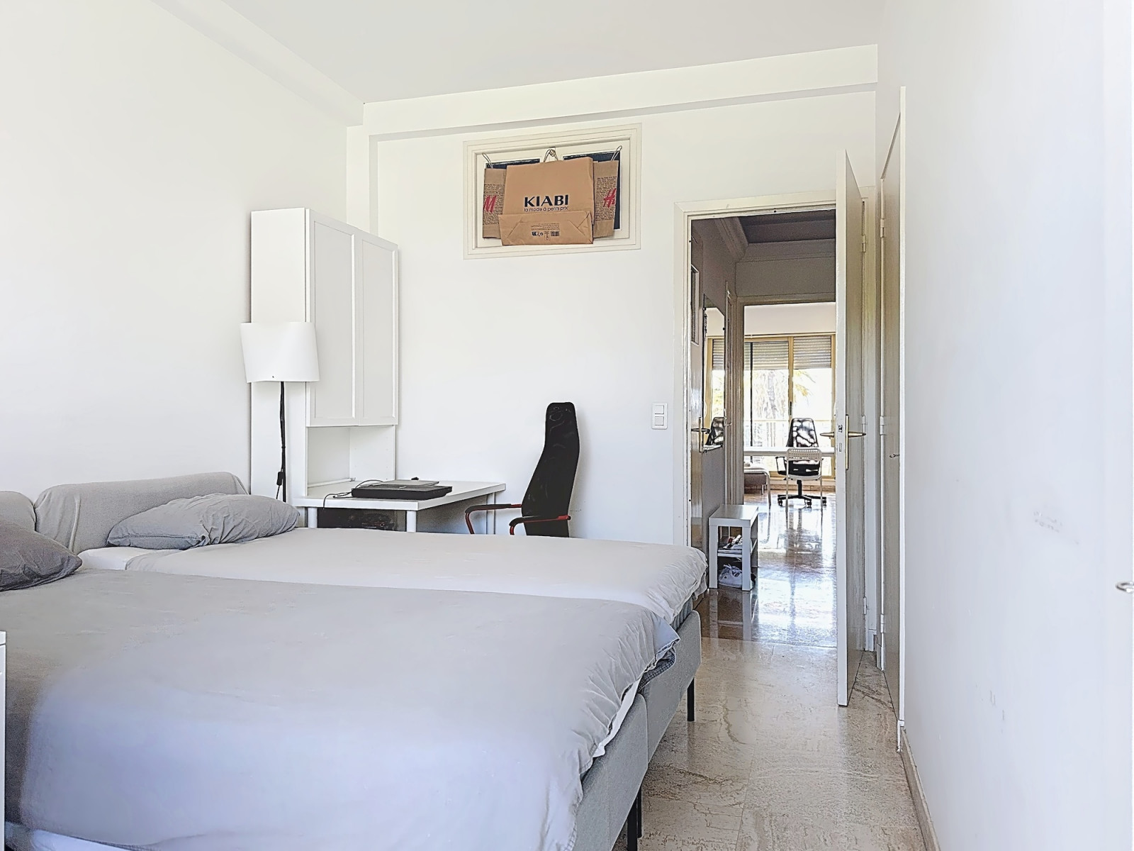 
                                                Vente
                                                 Nice Cimiez - 3 pièces avec grande terrasse offrant une vue dégagée sur la mer