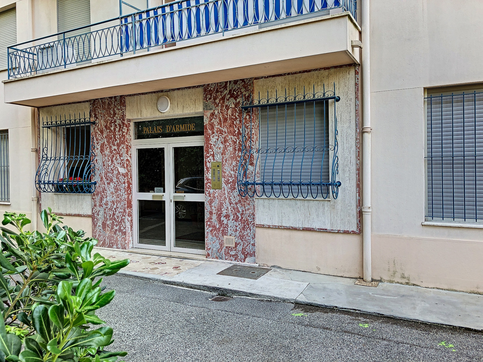 
                                                Location
                                                 Nice Cimiez – Appartement 3 Pièces 72 m²  face Hôtel Régina