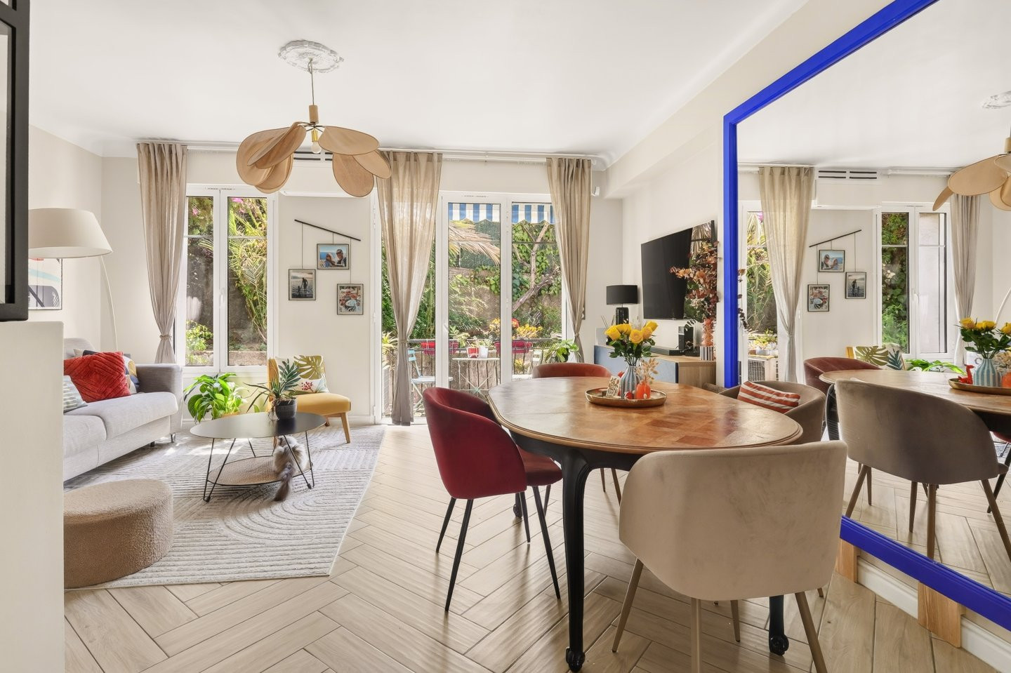 
                                                Vente
                                                 Nice Cimiez - Appartement de 3 pièces rénové dans un esprit contemporain