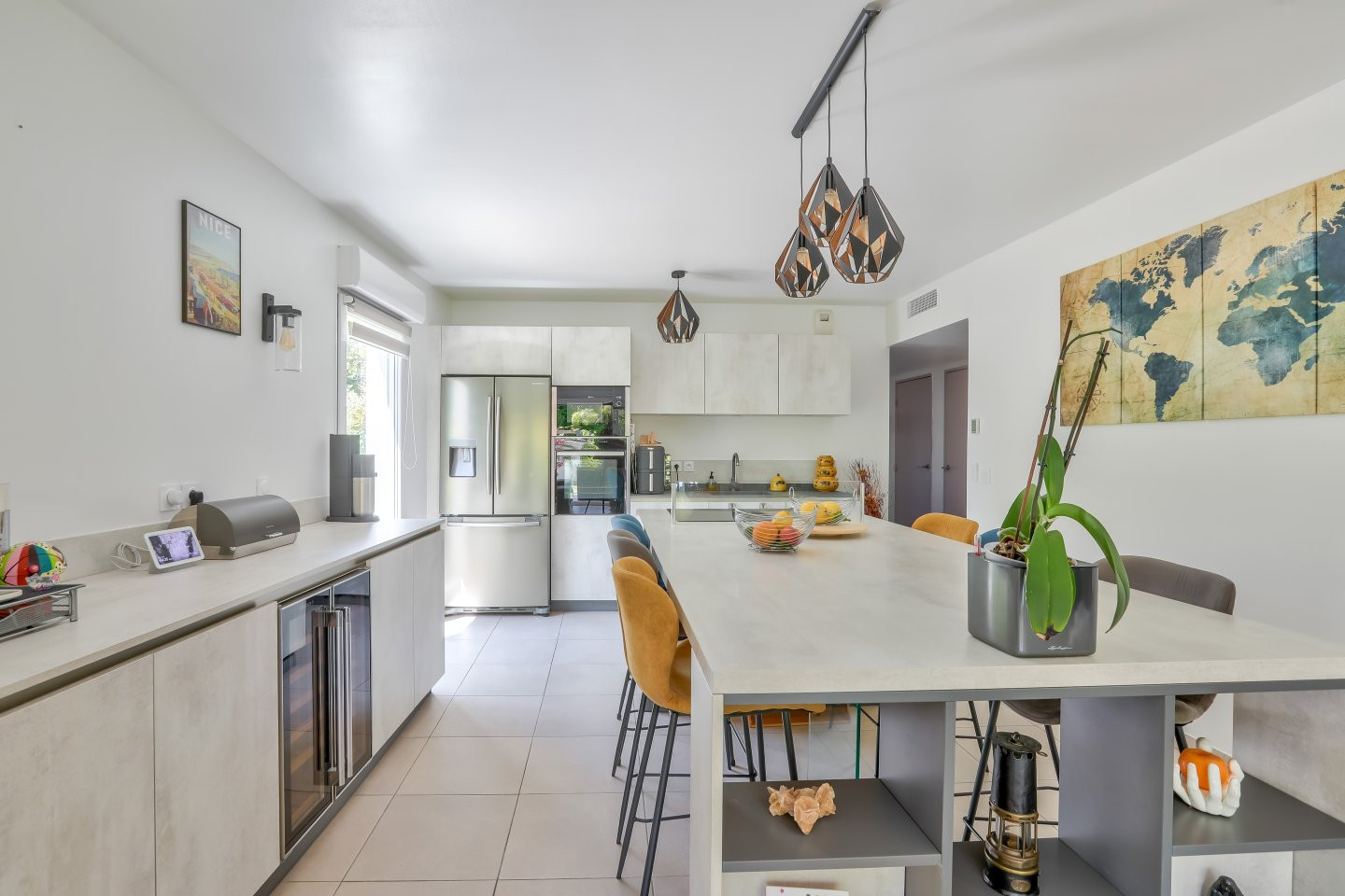 
                                                Vente
                                                 Nice Cimiez - Appartement et son magnifique jardin avec jacuzzi