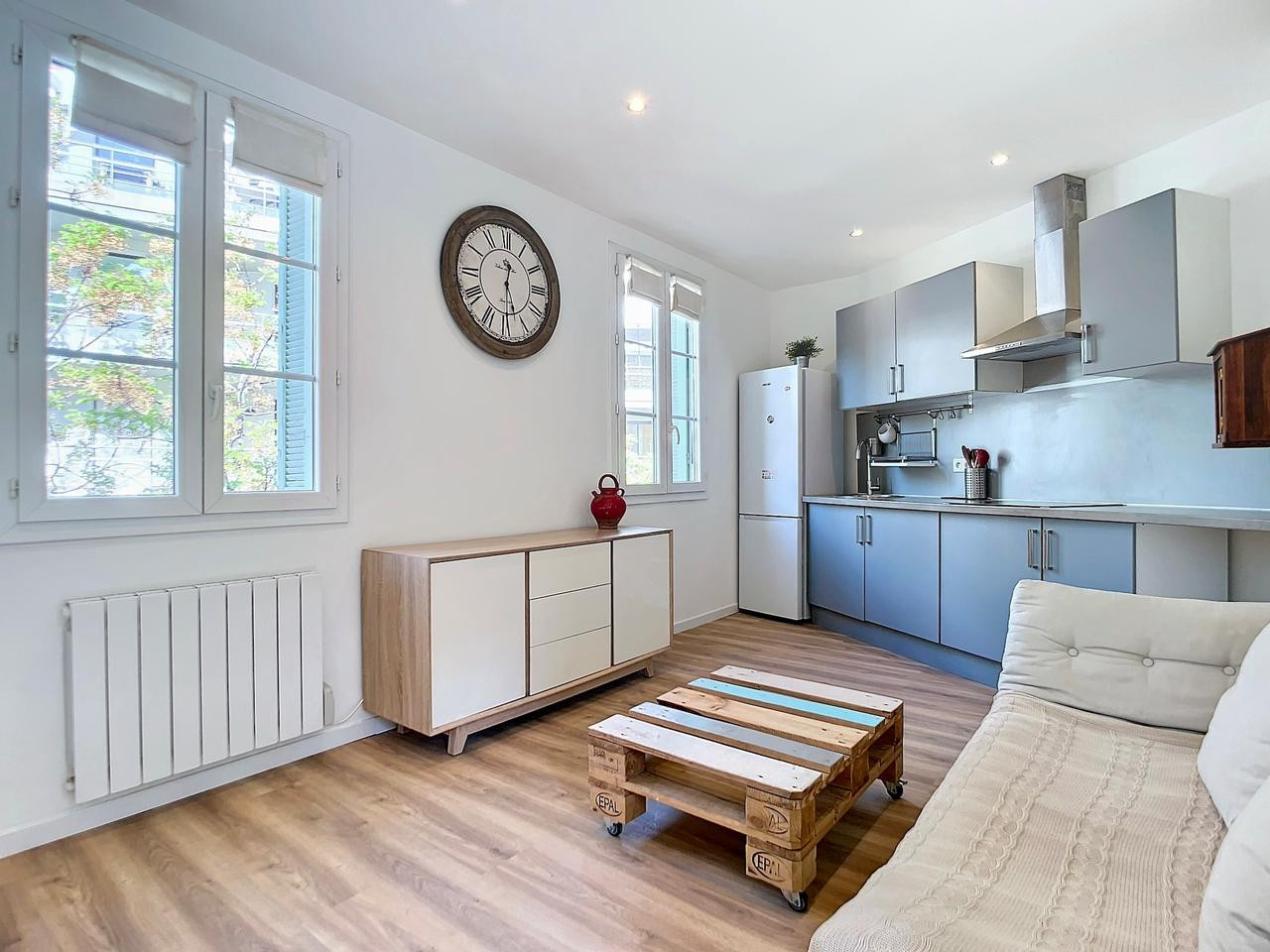 
                                                Location
                                                 Nice Cimiez - Beau 2 pièces rénové disposant d’une grande terrasse