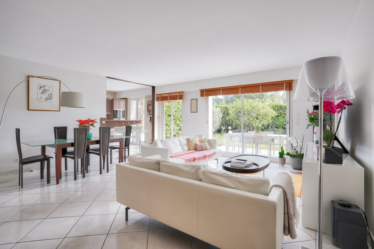 
                                                Vente
                                                 Nice Cimiez - Superbe 4 pièces de 108 m2