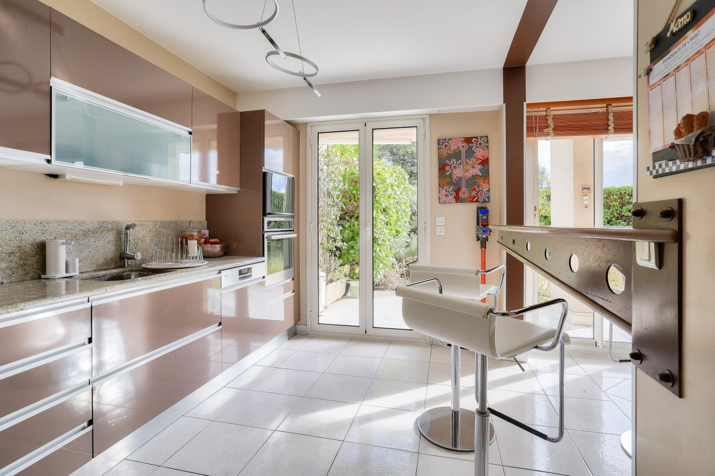 
                                                Vente
                                                 Nice Cimiez - Superbe 4 pièces de 108 m2