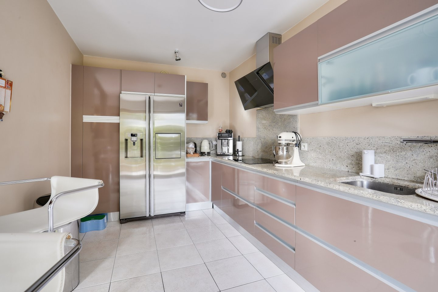 
                                                Vente
                                                 Nice Cimiez - Superbe 4 pièces en rez de jardin