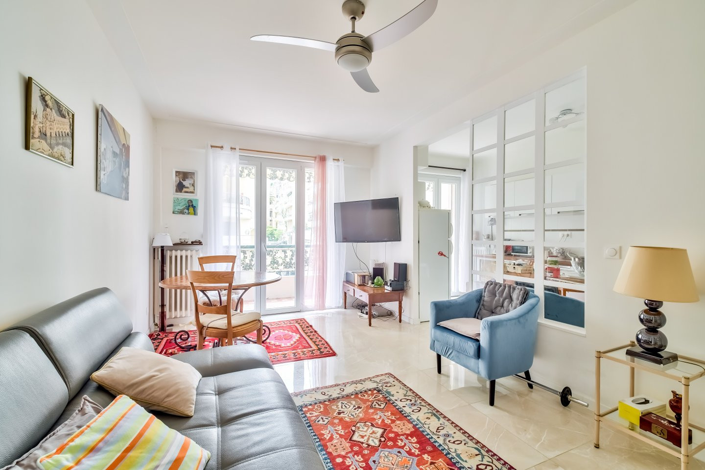 
                                                Vente
                                                 Nice Fleurs - Grand 3/4 pièces de 86 m2 avec terrasse entièrement rénové