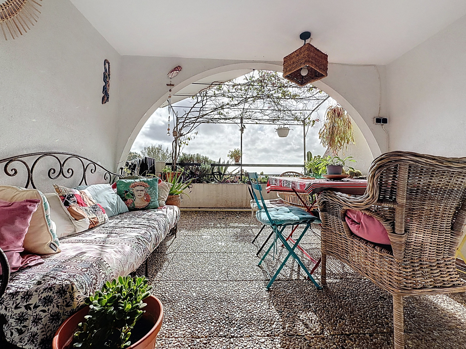 
                                                Vente
                                                 Nice Gairaut - Beau 5 pièces familial, lumineux et traversant au sein d'une résidence verdoyante