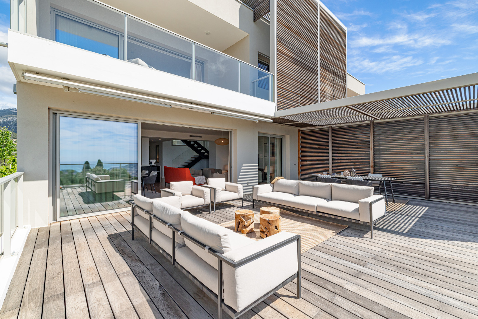 
                                                Vente
                                                 NICE - Gairaut  - Magnifique Duplex de 171 m² au sein d’un domaine fermé haut de gamme