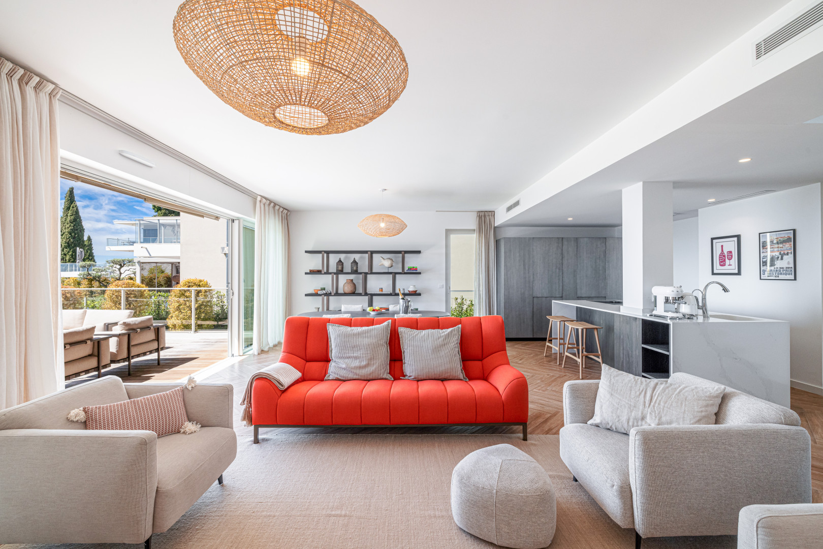 
                                                Vente
                                                 NICE - Gairaut  - Magnifique Duplex de 171 m² au sein d’un domaine fermé haut de gamme