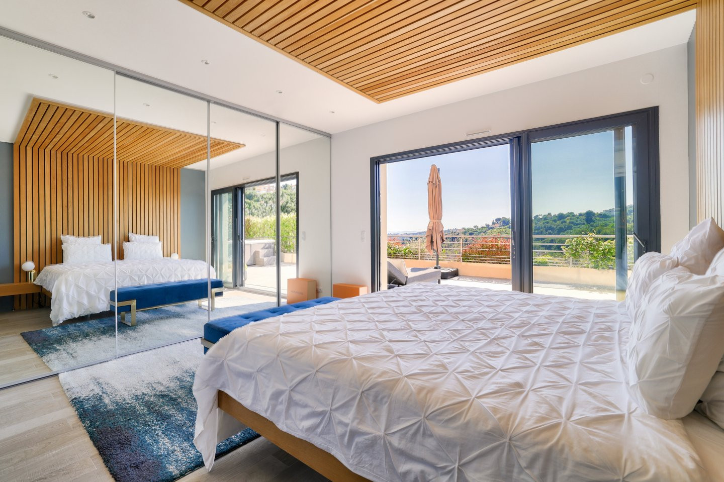 
                                                Vente
                                                 Nice Gairaut / Rimiez – Appartement 5 pièces d’exception avec terrasse panoramique, dans un domaine sécurisé