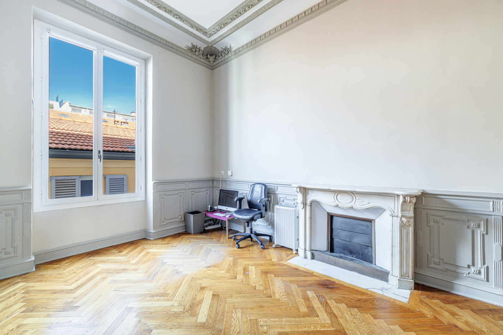 
                                                Vente
                                                 Nice Gioffredo - Magnifique appartement bourgeois de 6 pièces au coeur des commerces de la Place Massena et proche de la mer
