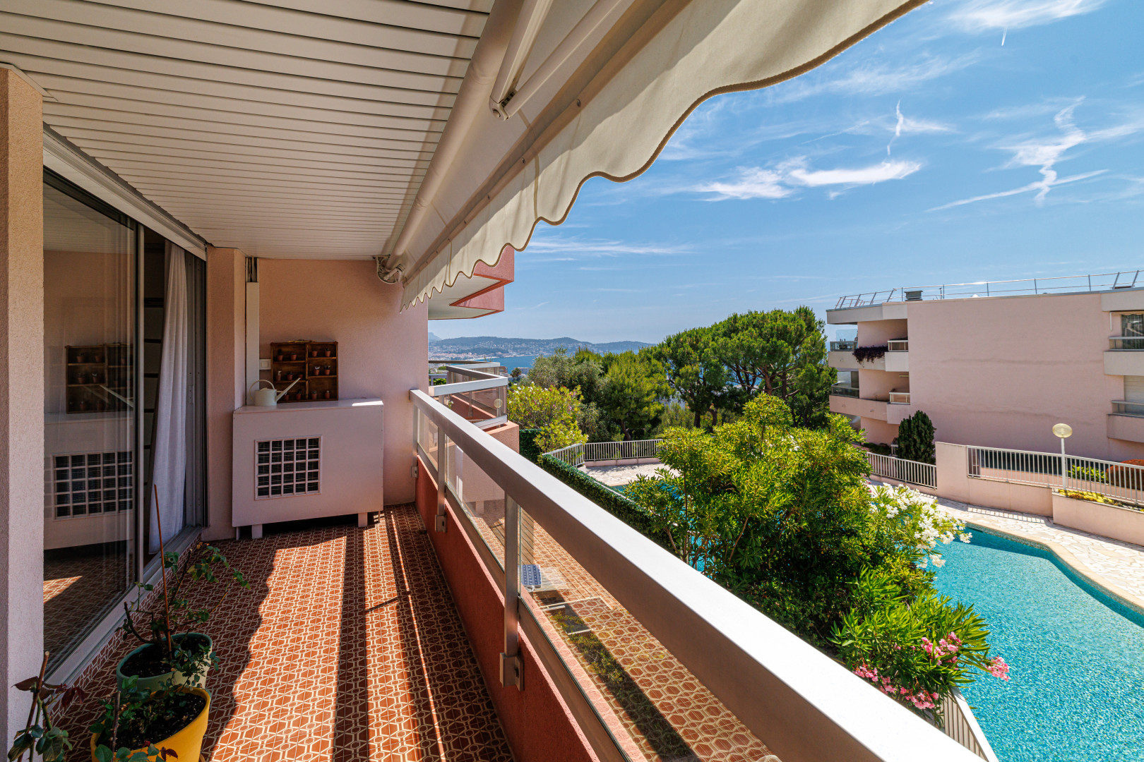 
                                                Vente
                                                 Nice Lanterne - 3 Pièces - Vue mer - 3 terrasses