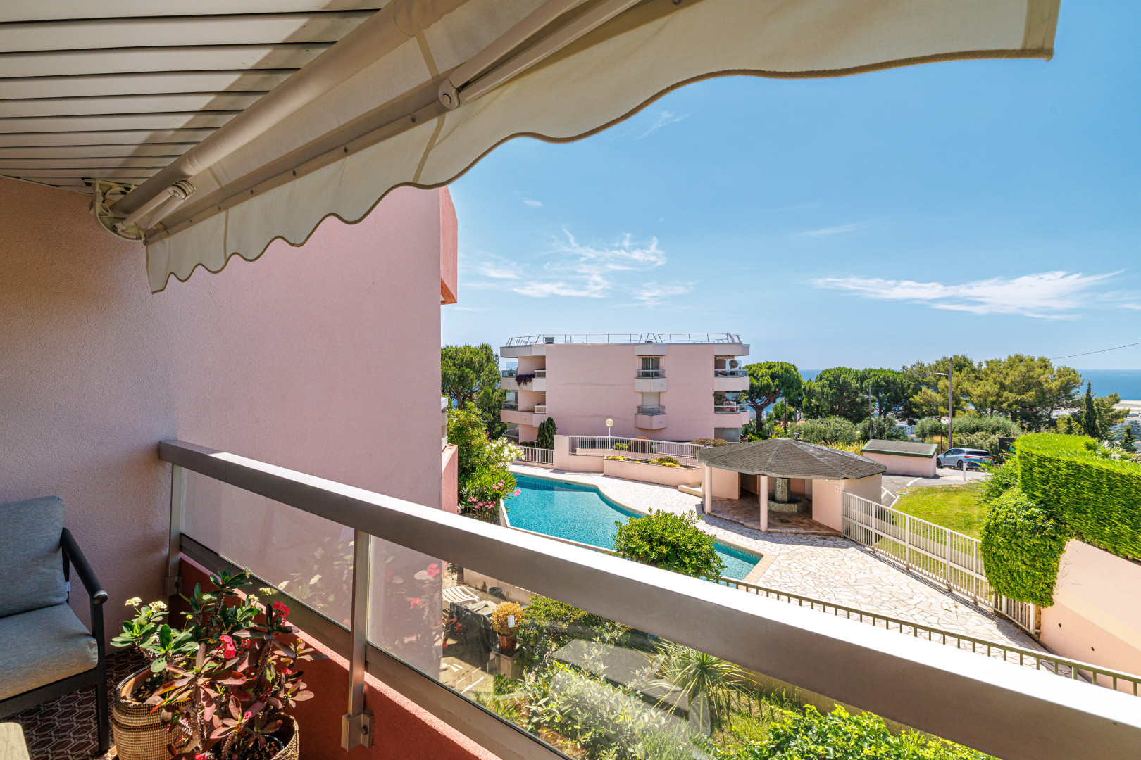 
                                                Vente
                                                 Nice Lanterne - 3 Pièces - Vue mer - 3 terrasses