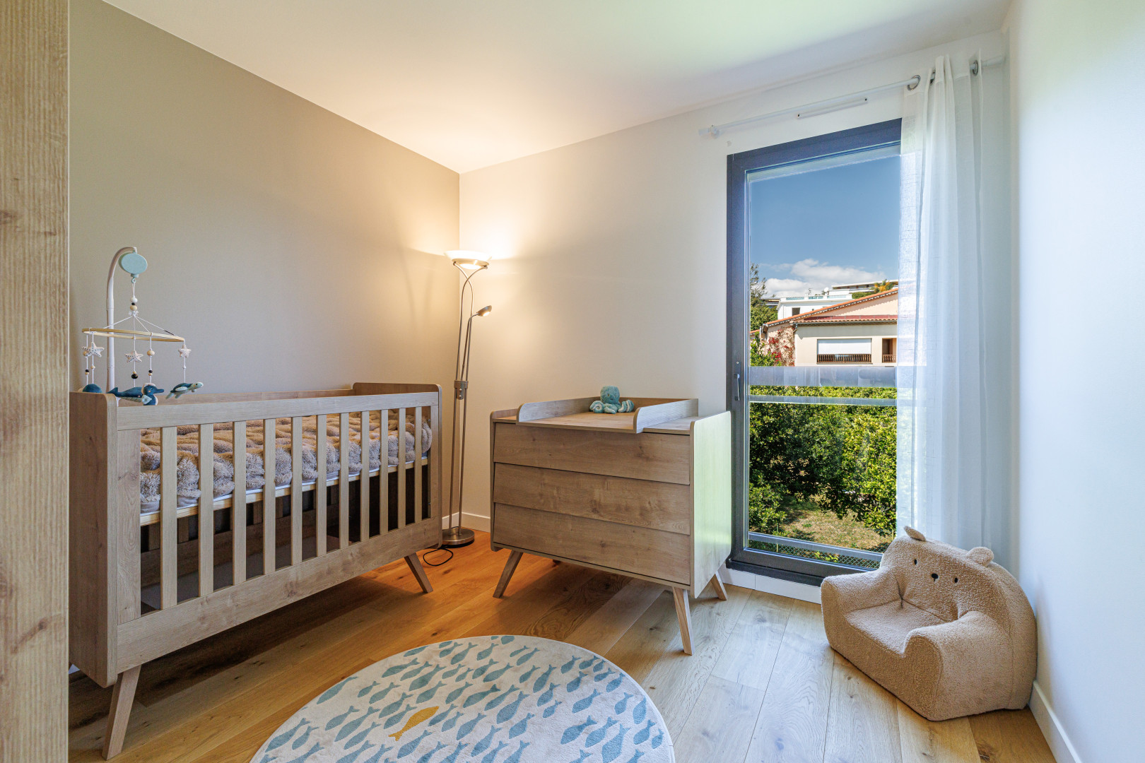 
                                                Vente
                                                 Nice - Lanterne -Magnifique 3 pièces en dernier étage avec terrasse