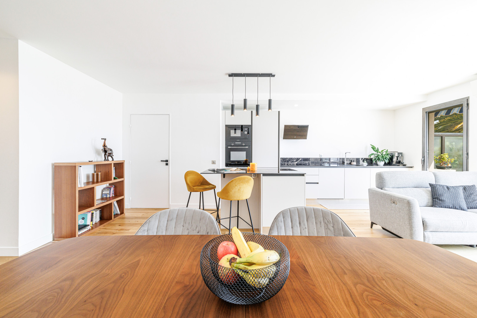 
                                                Vente
                                                 Nice - Lanterne -Magnifique 3 pièces en dernier étage avec terrasse