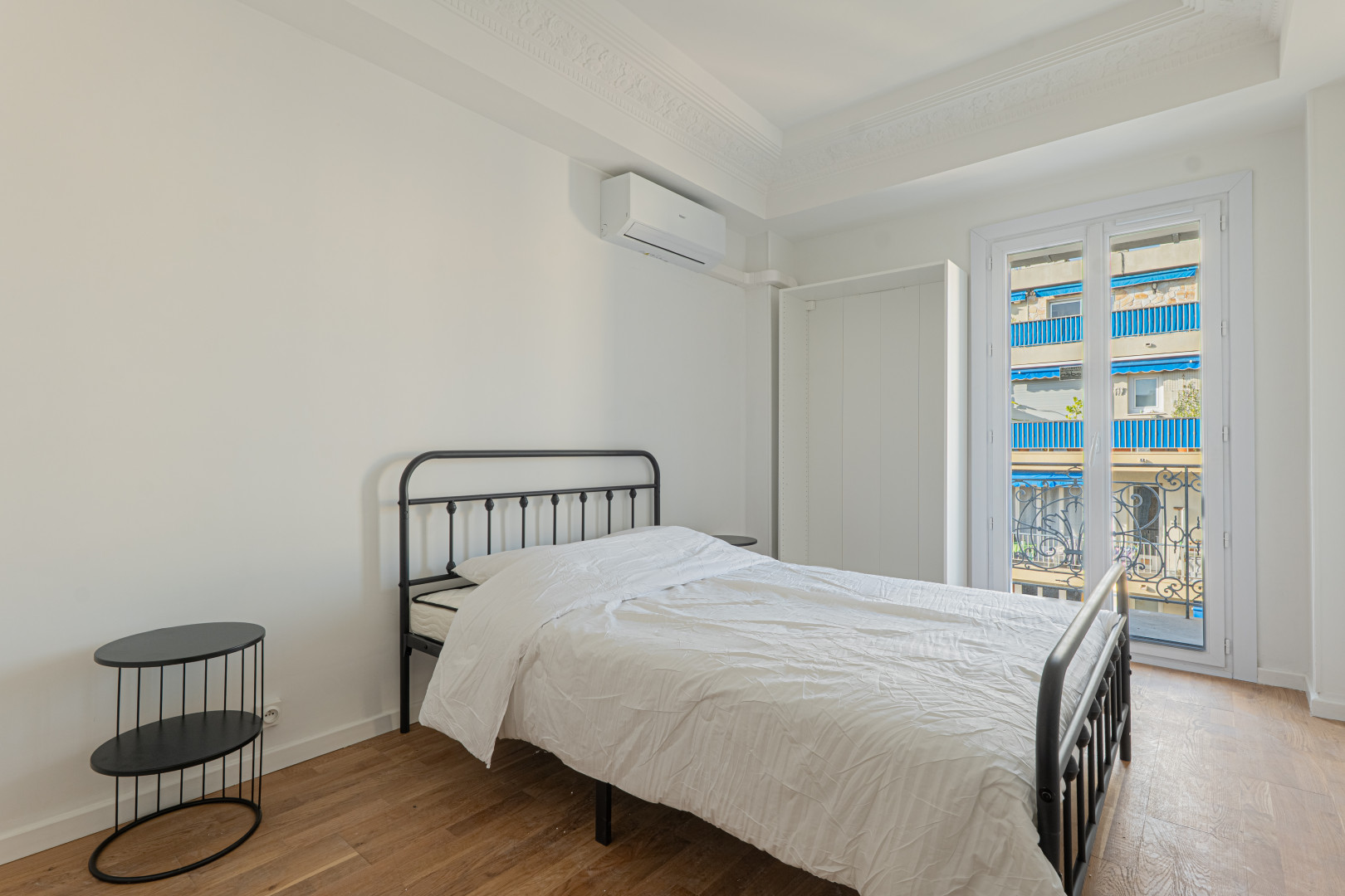 
                                                Location
                                                 NICE / LIBERATION - Appartement 3 pièces MEUBLE en avant dernier étage