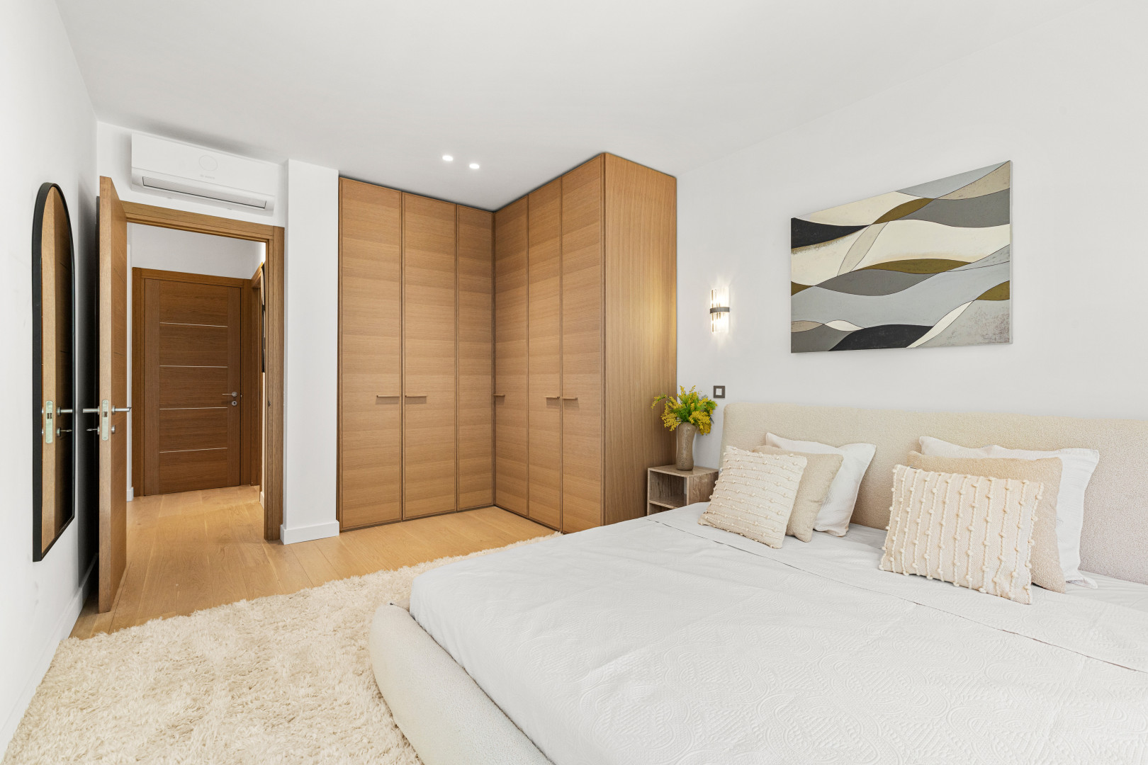 
                                                Vente
                                                 Nice - Mont Alban - Grand 3 pièces de 89,05 m² entièrement rénové avec terrasse, garage et vue mer