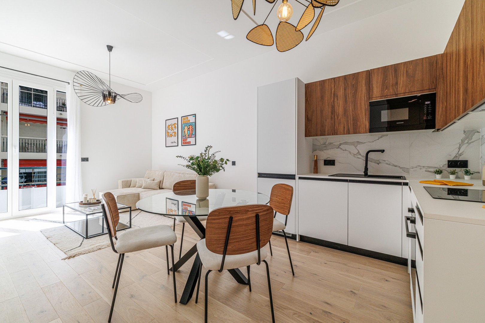 
                                                Vente
                                                 Nice - Promenade des Anglais - Magnifique 3 pièces de 59 m² avec terrasse et vue mer