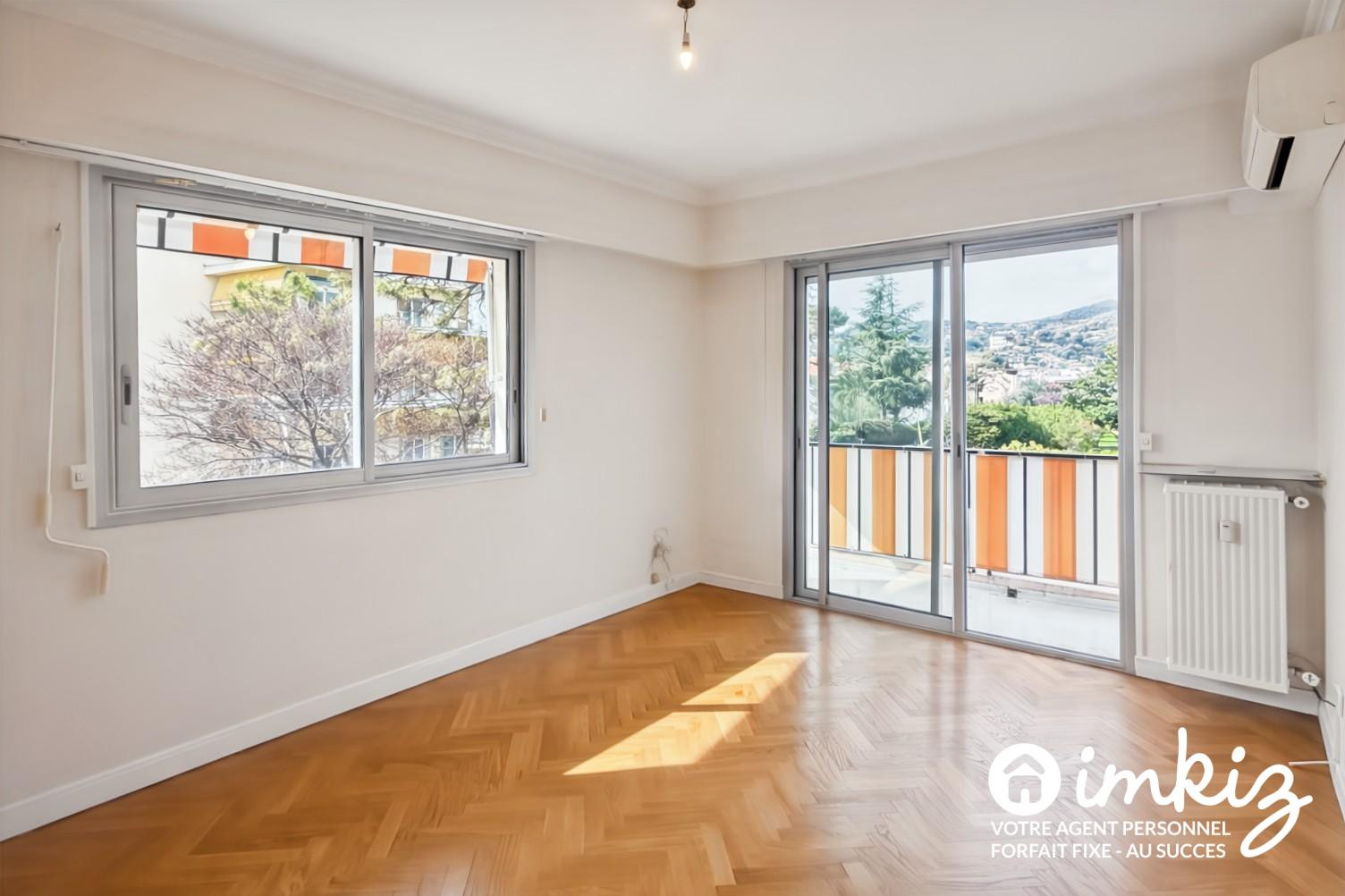 
                                                Vente
                                                 Nice – Quartier Cimiez - Spacieux 3p -