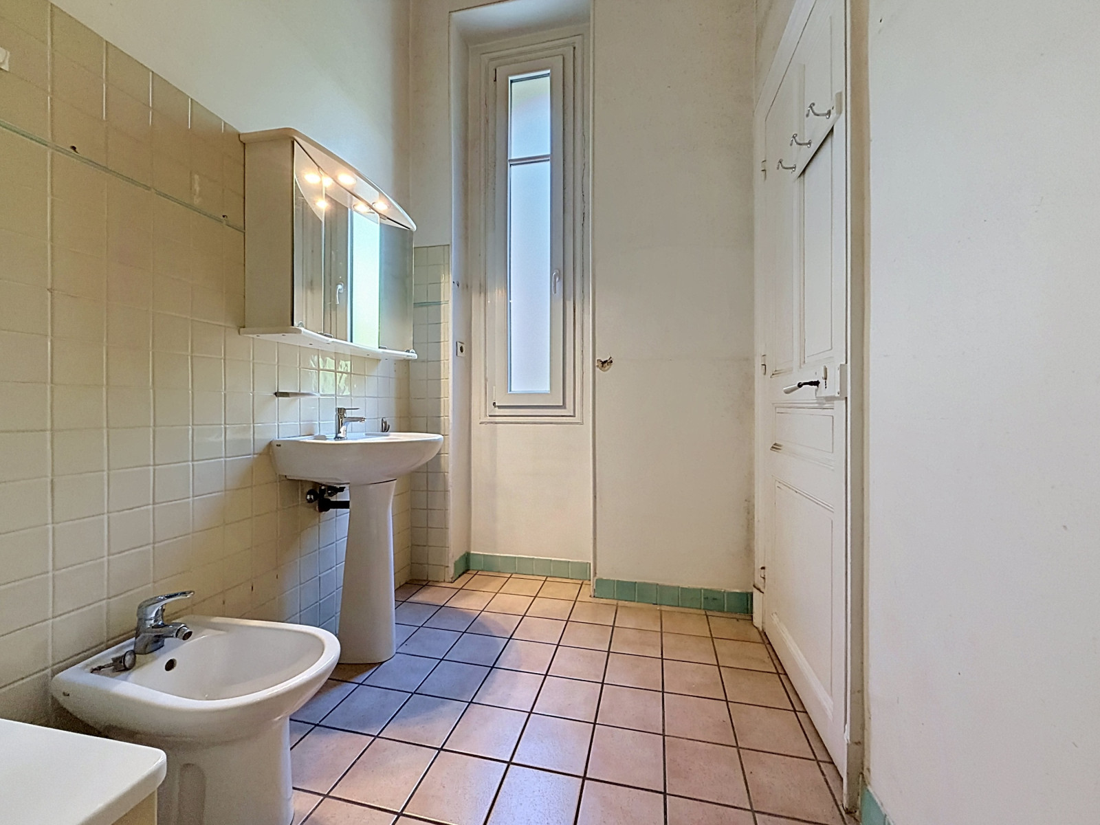 
                                                Vente
                                                 Nice quartier Wilson  - 3/4 pièces de 113m2