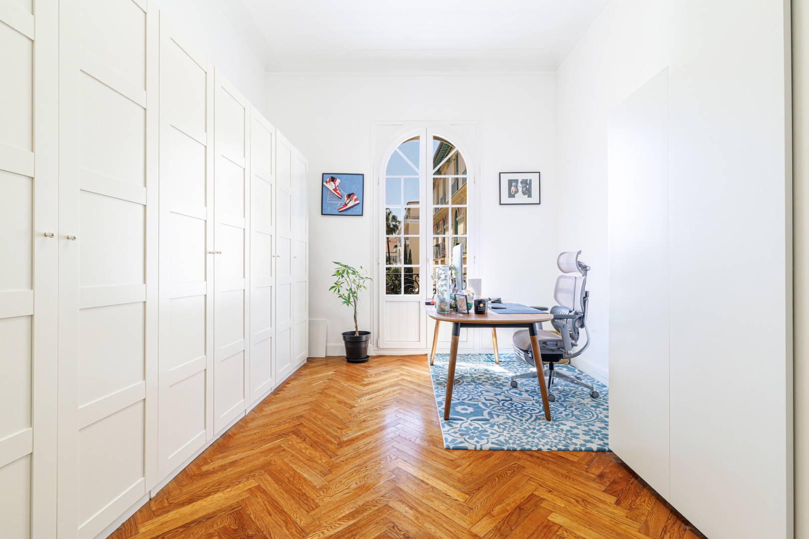 
                                                Vente
                                                 Nice quartier Wilson - Beau 4/5 pièces de 145 m² dans magnifique immeuble bourgeois