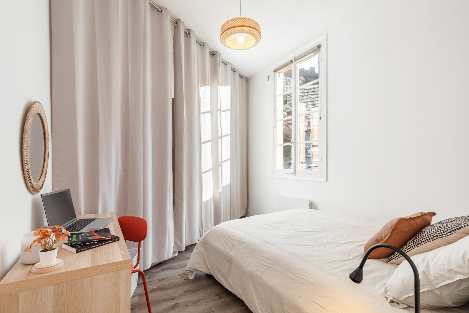 
                                                Location
                                                 NICE SAINT-ROCH - Appartement 2 pièces meublé