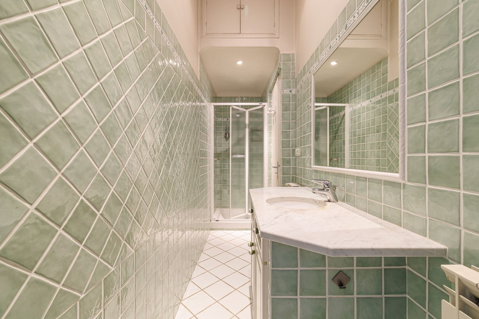 
                                                Vente
                                                 Nice - Saint-Sylvestre- Grand 5/6 pièces dans une maison bourgeoise avec parc à usage exclusif