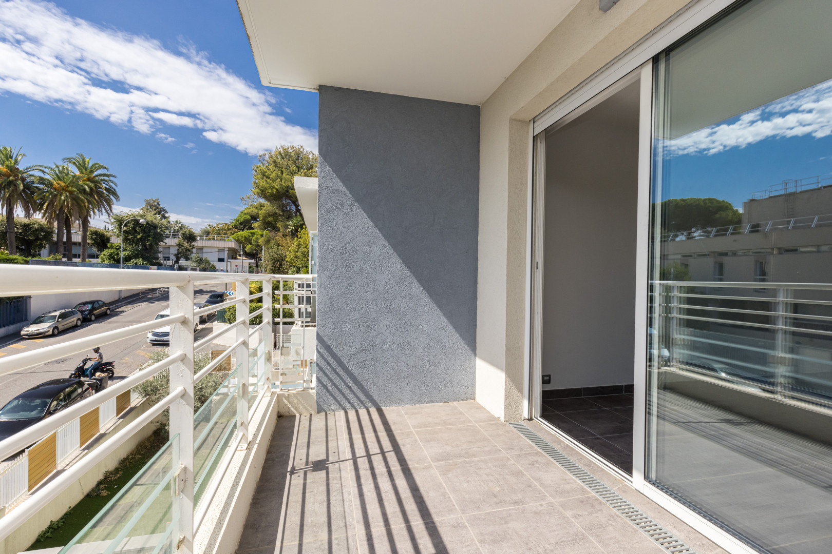 
                                                Location
                                                 NICE / ST PHILIPPE - Studio à louer avec terrasse