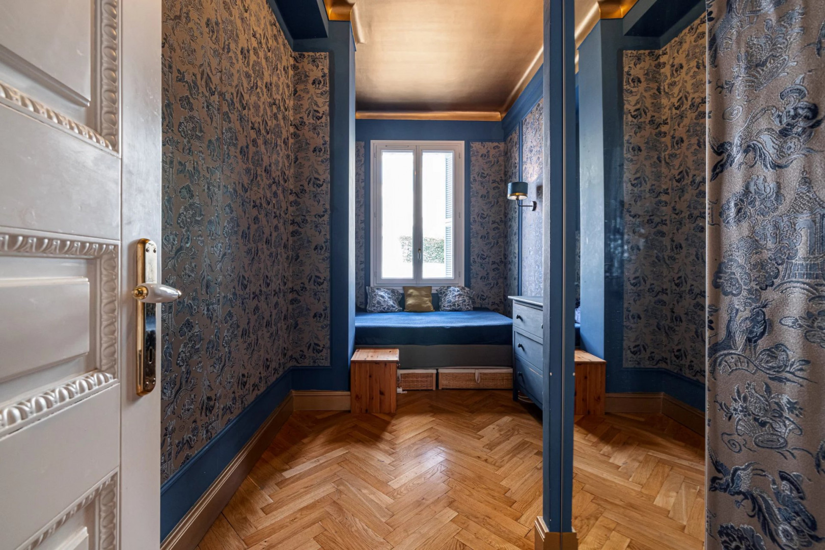 
                                                Vente
                                                 NICE TZAREWITCH - APPARTEMENT 4 PIÈCES - TERRASSE 60M2