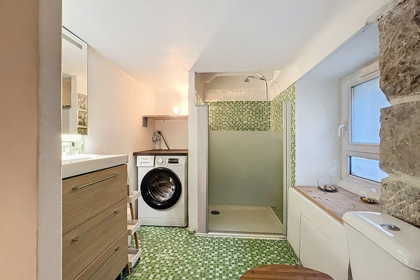 
                                                Vente
                                                 Nice Valrose - Charmant 2 pièces en duplex