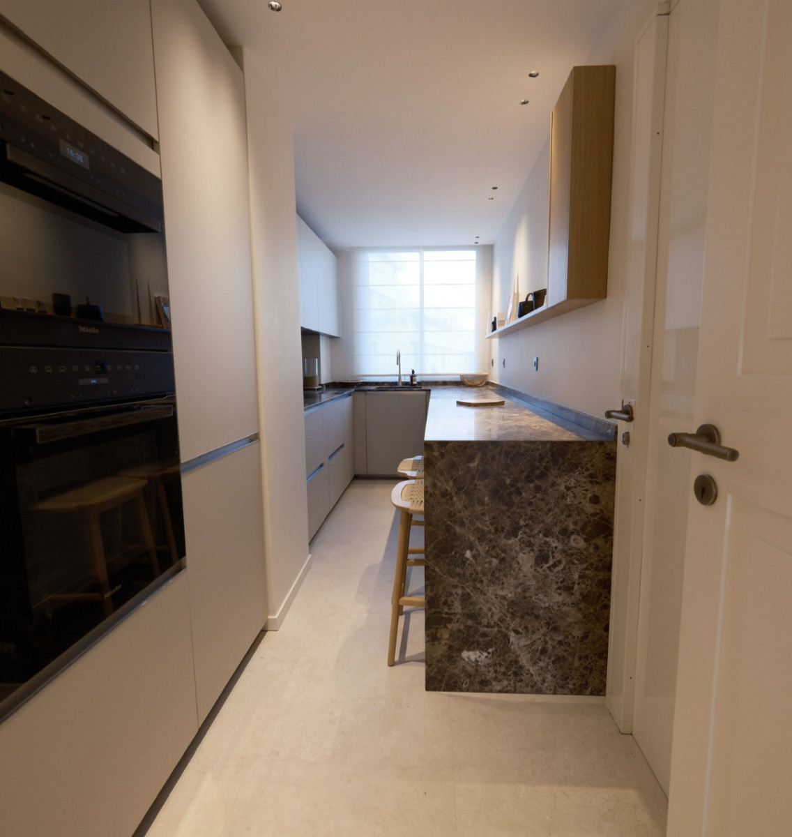 
                                                Vente
                                                 Nice Victor Hugo - Élégant 3 pièces traversant de 80 m² avec vue dégagée