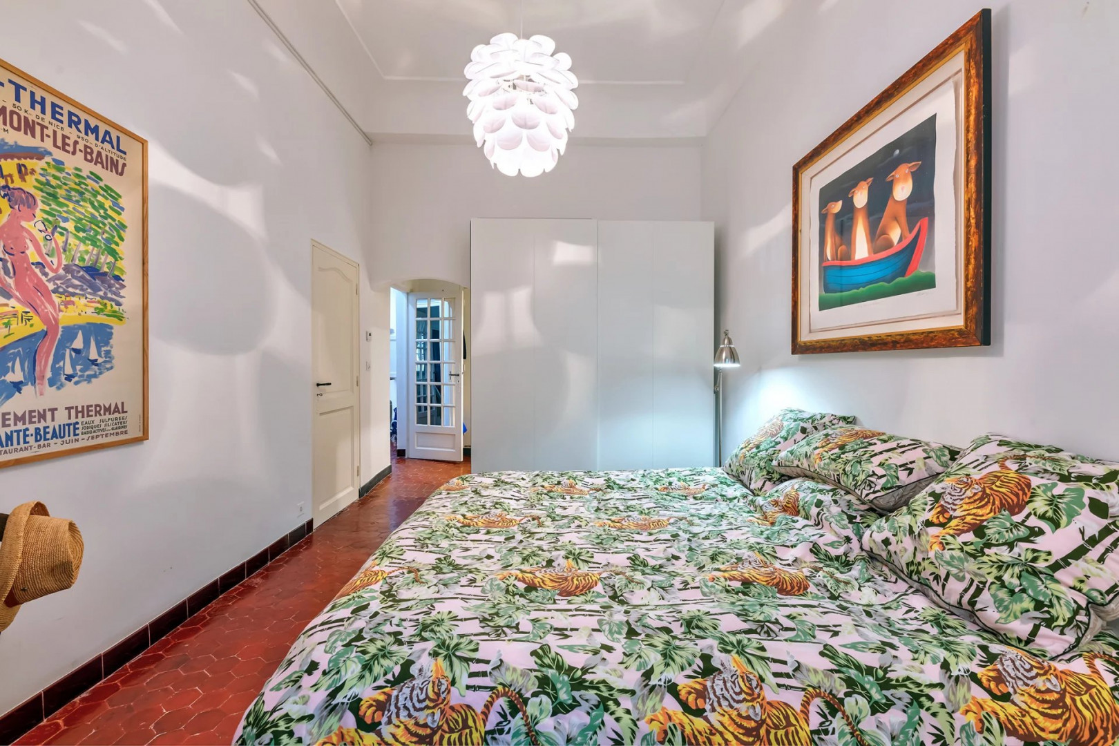 
                                                Vente
                                                 NICE - Vieille Ville : Élégant appartement 3 pièces de 109m² dan