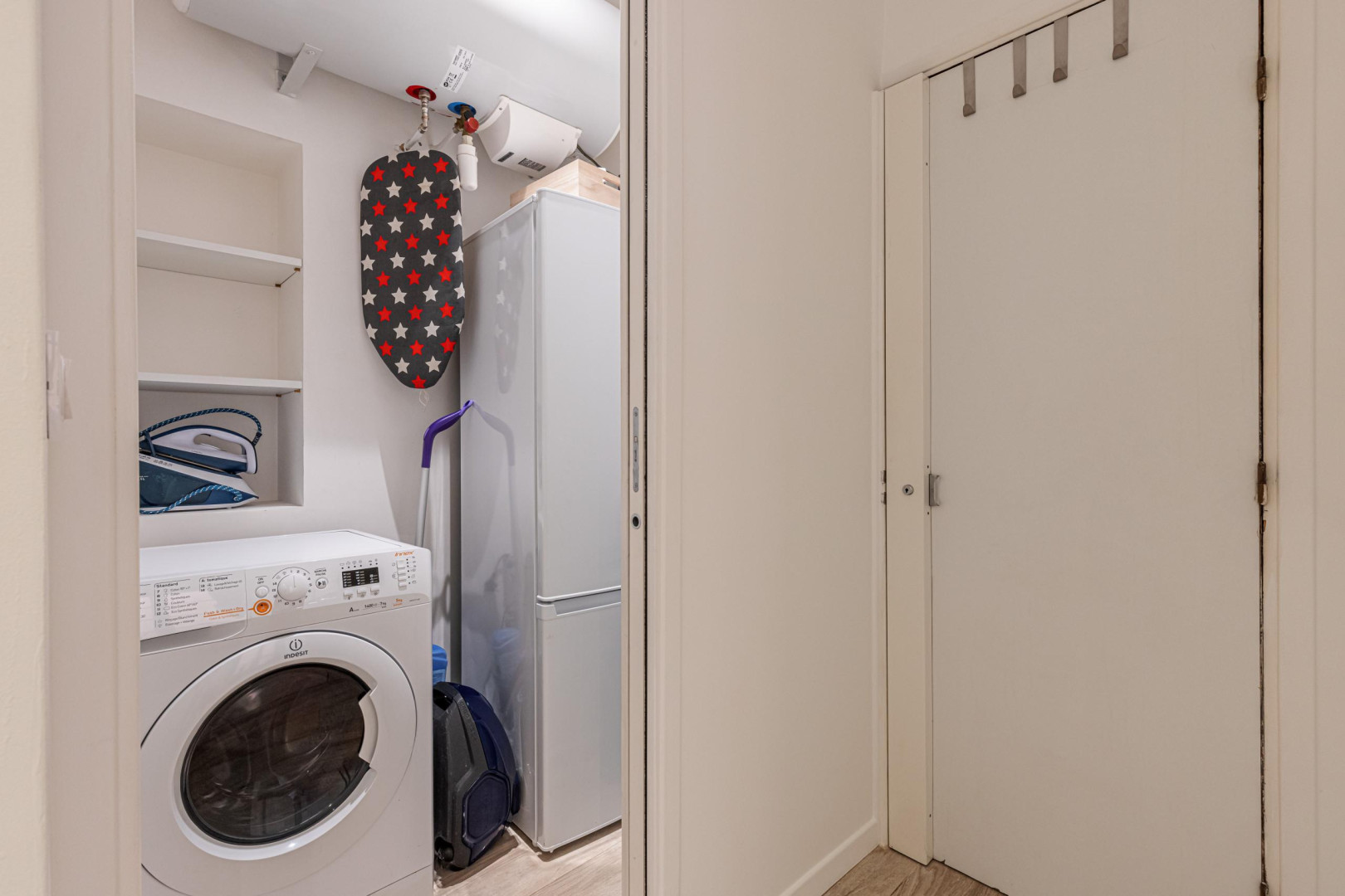 
                                                Vente
                                                 Nice - Vieux Nice - Charmant 2 pièces de 42 m² entièrement rénové au coeur de la vieille ville