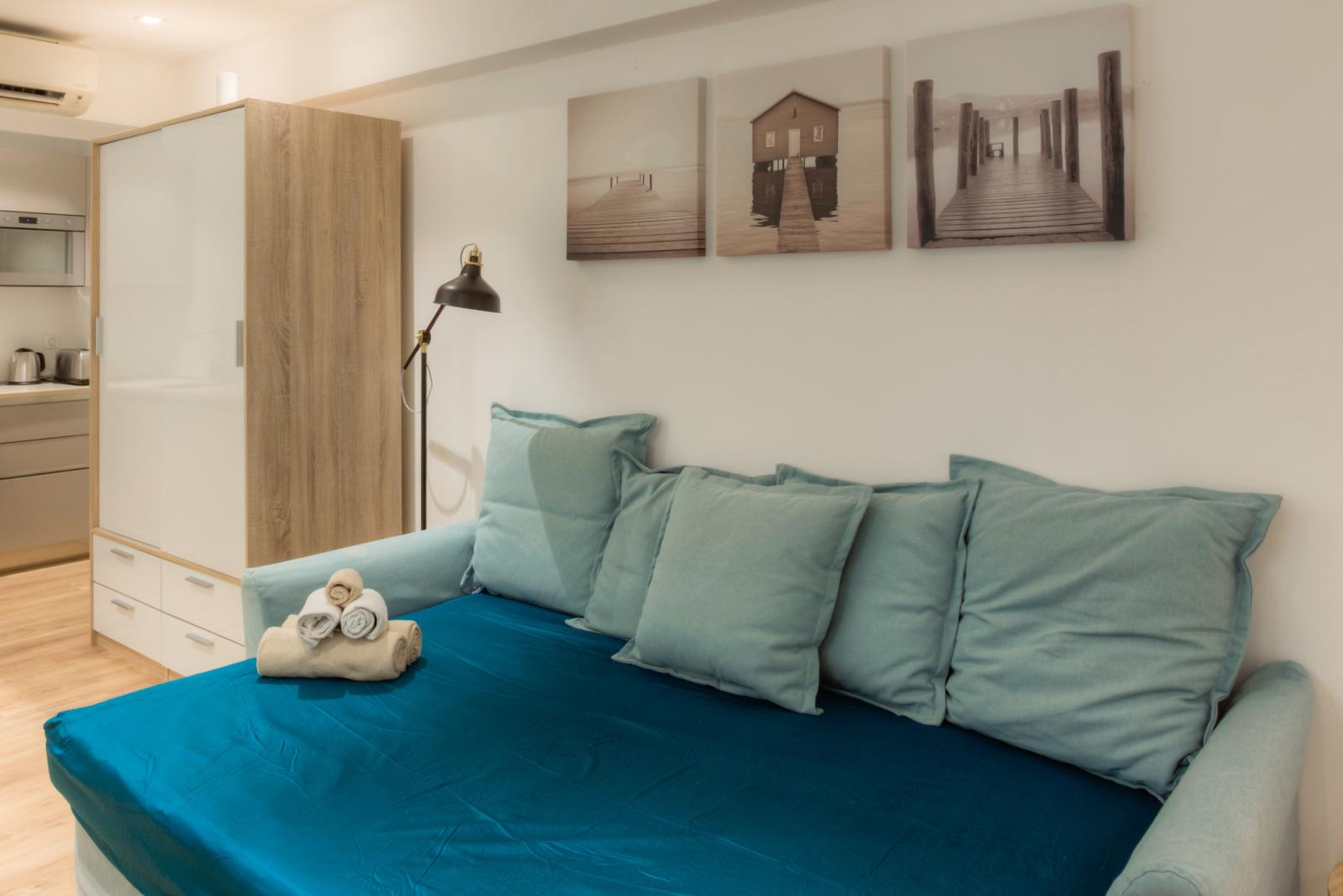 
                                                Vente
                                                 Nice - Vieux Nice - Charmant studio de 23 m² entièrement rénové a deux pas de la Place Rosetti