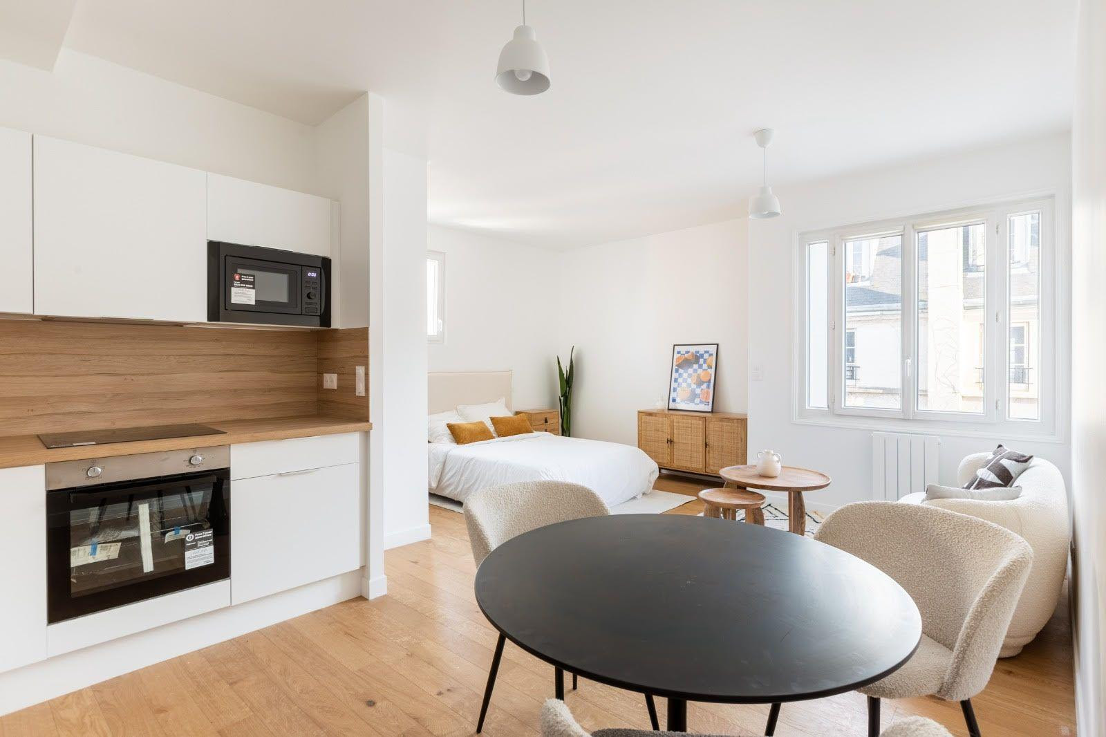 
                                                Location
                                                 Nid douillet Paris 16